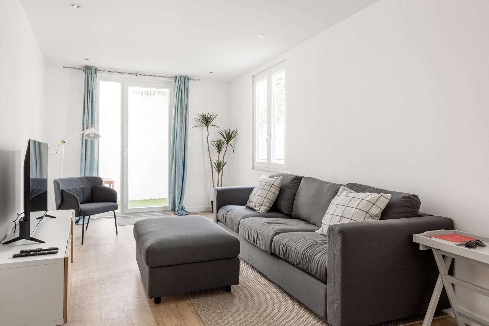 Joivy Minimalistic Apt W Patio In Principe Real Lissabon Exterior foto